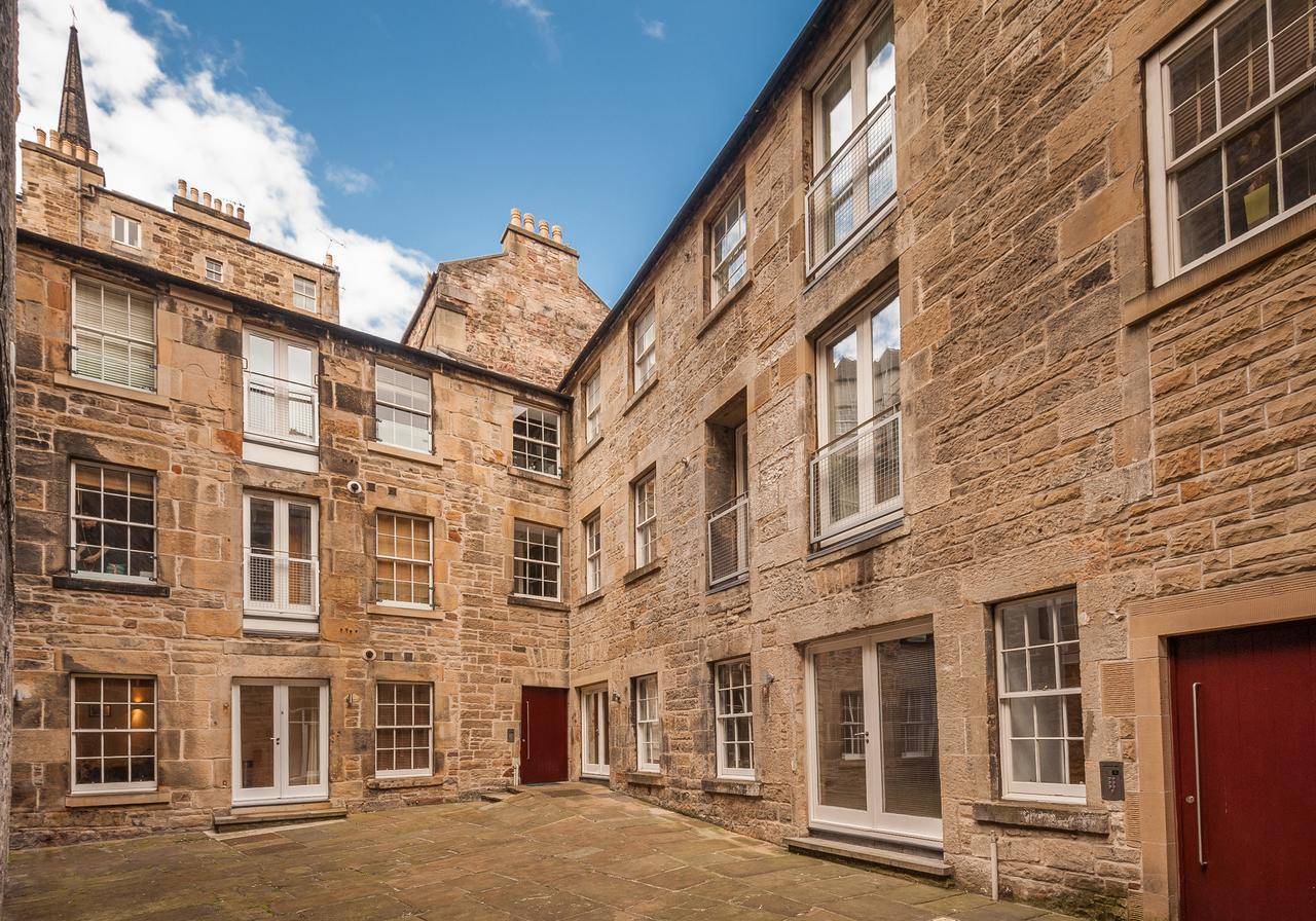 The Edmonstone'S Close Residence Edinburgh Ngoại thất bức ảnh